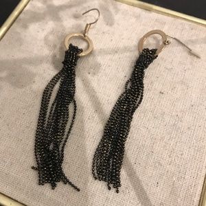 H&M black dangle earrings